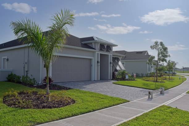 Best Affordable Driveway Pavers  in Allouez, WI